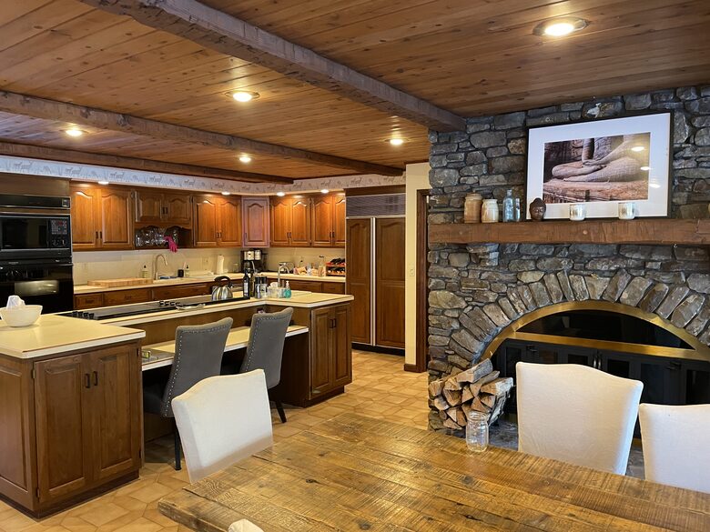 Home Exchange in Muncy Valley, PA, large kitchen with upgraded details