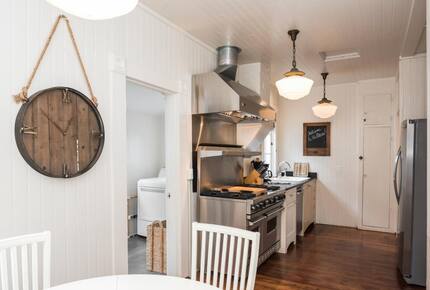 Home Exchange in Pacific Grove, CA, kitchen with stainless steel