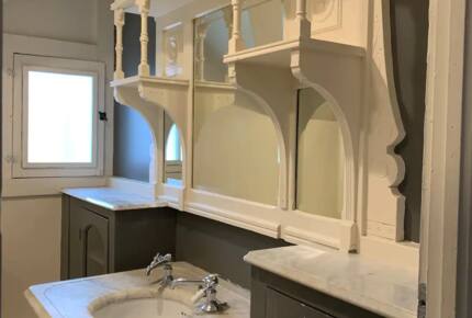 Home Exchange in Pacific Grove, CA, second floor bathroom
