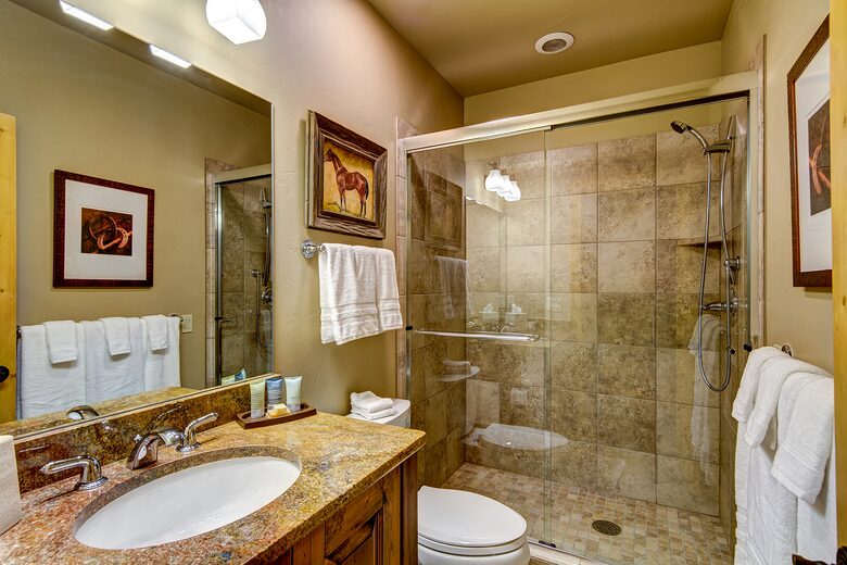 Twin Eagles Lodge - Moving Mountains - Breckenridge, Colorado