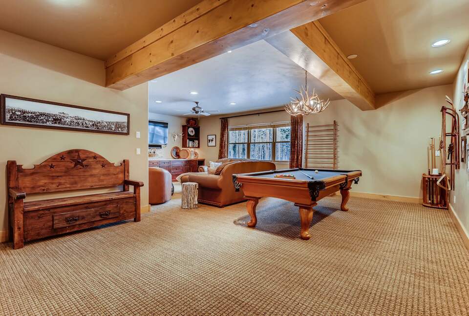 Twin Eagles Lodge - Moving Mountains - Breckenridge, Colorado