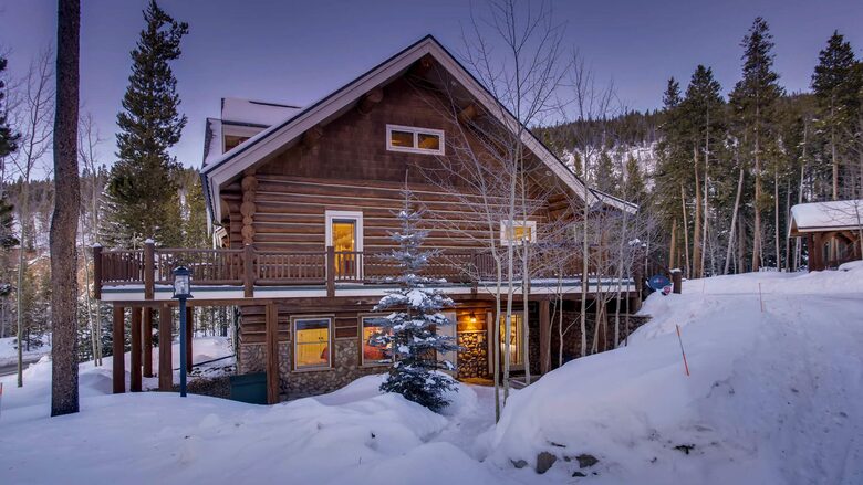 Twin Eagles Lodge - Moving Mountains - Breckenridge, Colorado