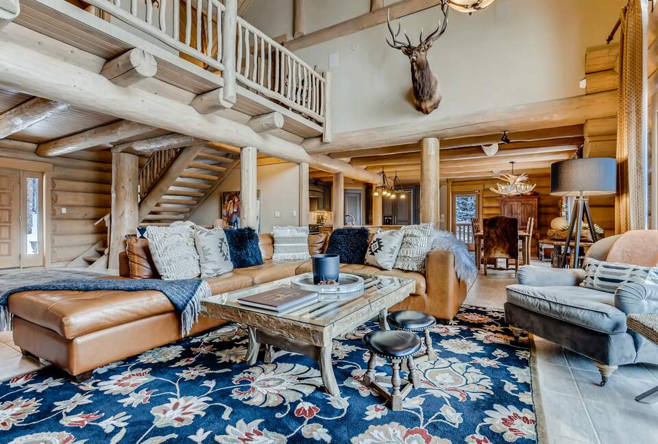 Twin Eagles Lodge - Moving Mountains - Breckenridge, Colorado