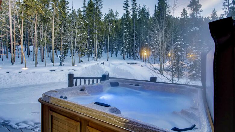 Twin Eagles Lodge - Moving Mountains - Breckenridge, Colorado