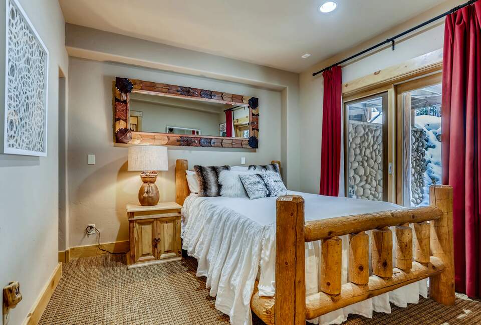 Twin Eagles Lodge - Moving Mountains - Breckenridge, Colorado