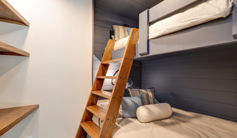 Additional sleeping nook