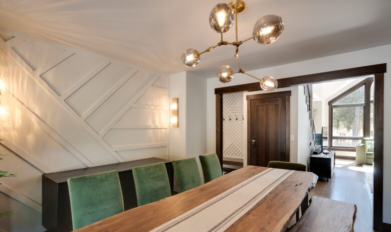 Gorgeous formal dining room