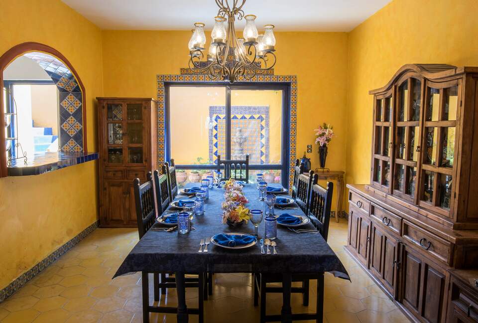 Bugam Villa - Charming Lakeside Home - Chapala, Mexico