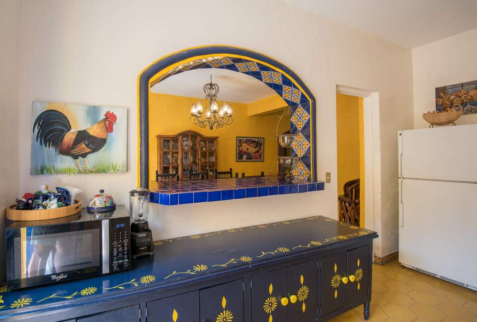 Bugam Villa - Charming Lakeside Home - Chapala, Mexico