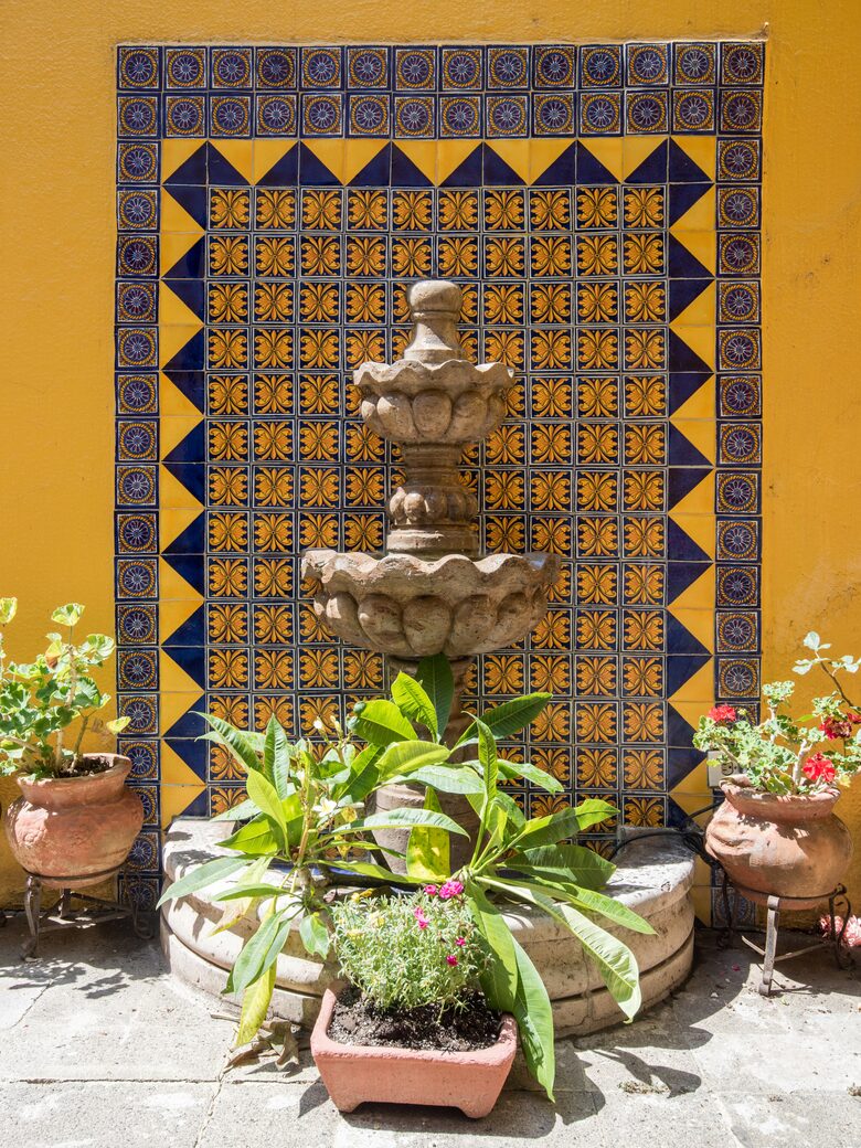 Bugam Villa - Charming Lakeside Home - Chapala, Mexico