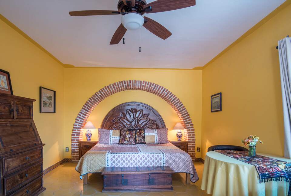 Bugam Villa - Charming Lakeside Home - Chapala, Mexico