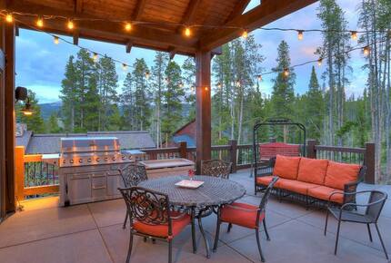 Home Exchange in Breckenridge, CO back patio with grill