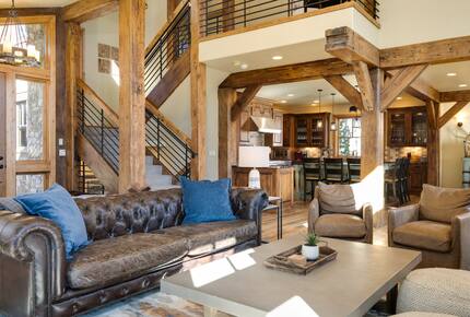 Home Exchange in Breckenridge, CO open concept living space
