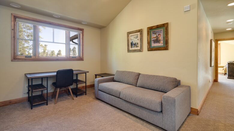 Home Exchange in Breckenridge, CO loft with sofa bed and desk