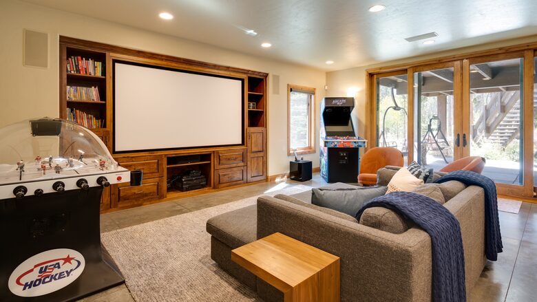 Home Exchange in Breckenridge, CO game room/movie room