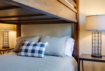 Home Exchange in Breckenridge, CO queen over queen