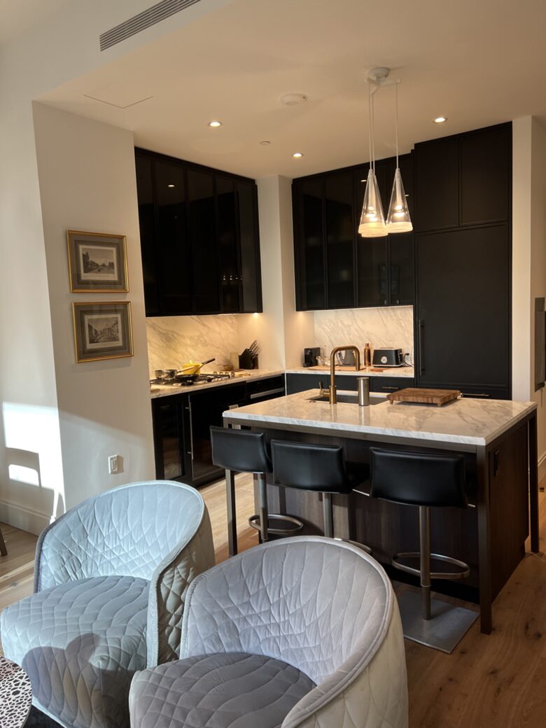 Modern, chic kitchen with island