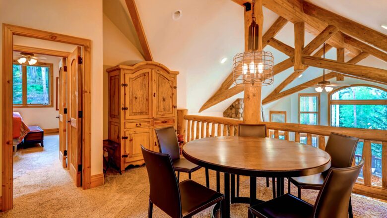 Landing area with game table