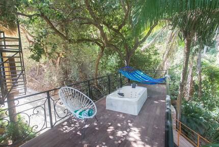 Home Exchange in Sayulita Nay. Mexico, master deck with tub & hammock