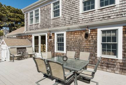 Cape Cod Chatham Hardings Beach Retreat - Chatham, Massachusetts