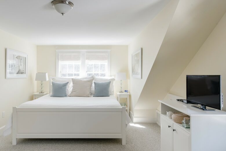 Second Floor Large Master with King Size Bed