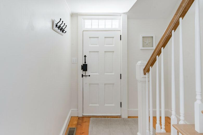 Cape Cod Chatham Hardings Beach Retreat - Chatham, Massachusetts