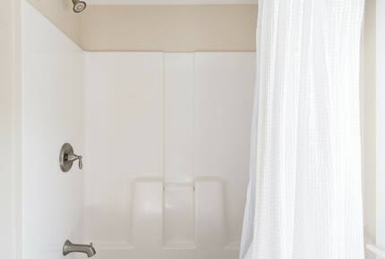 Cape Cod Chatham Hardings Beach Retreat - Chatham, Massachusetts