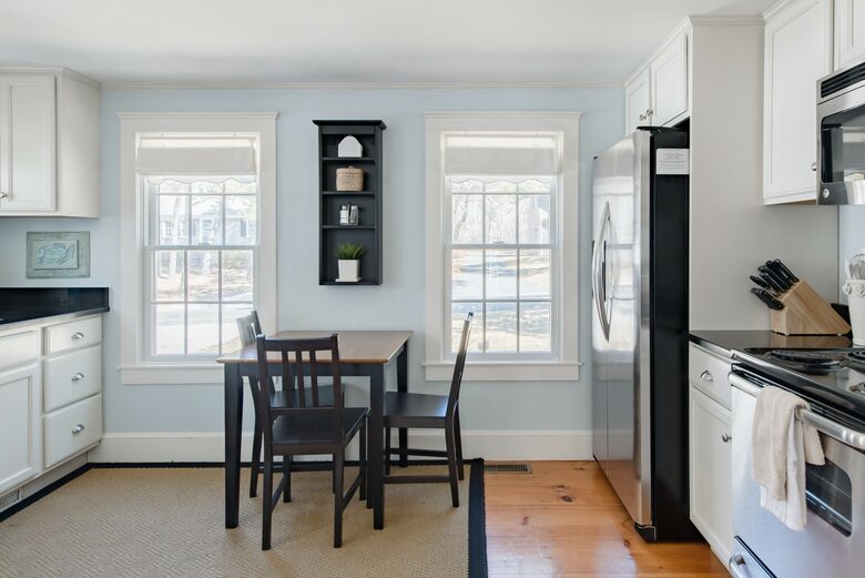 Cape Cod Chatham Hardings Beach Retreat - Chatham, Massachusetts