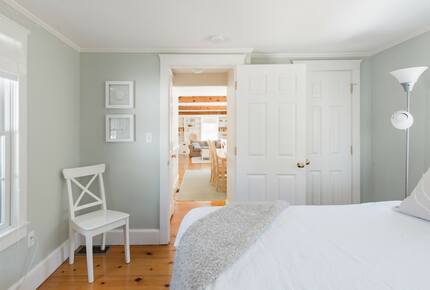 Peaceful Queen Size Bedroom on First Floor