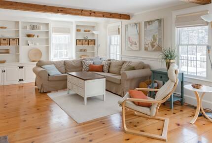 Cape Cod Chatham Hardings Beach Retreat - Chatham, Massachusetts