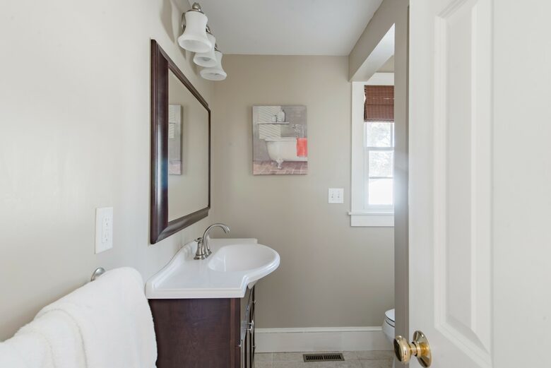 Cape Cod Chatham Hardings Beach Retreat - Chatham, Massachusetts