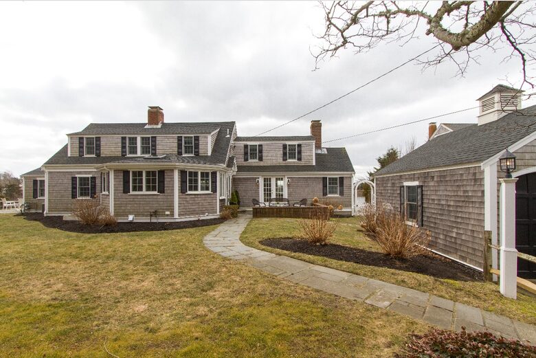 Chatham Village Cape Cod Ocean Waterfront - Chatham, Massachusetts