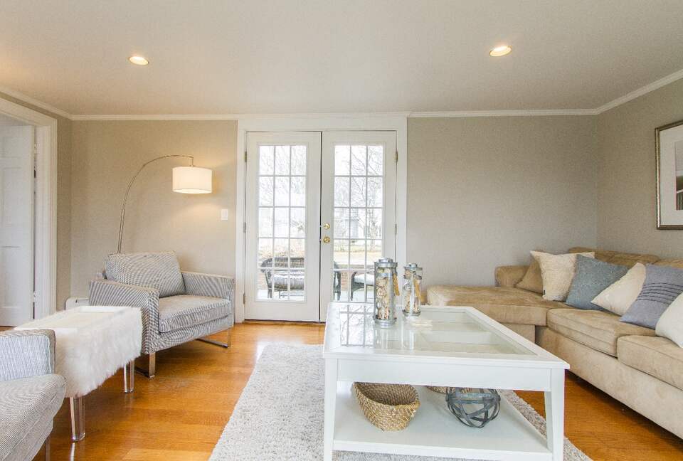 Chatham Village Cape Cod Ocean Waterfront - Chatham, Massachusetts