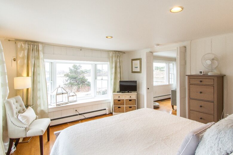 Ocean View in First Floor Queen Size Bedroom