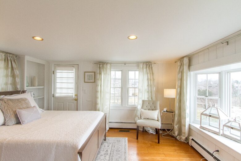 Chatham Village Cape Cod Ocean Waterfront - Chatham, Massachusetts