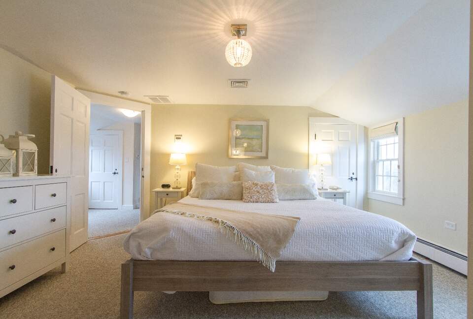 Upstairs King Size Master