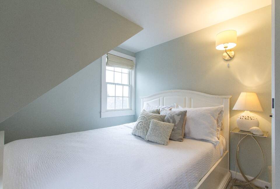 Chatham Village Cape Cod Ocean Waterfront - Chatham, Massachusetts