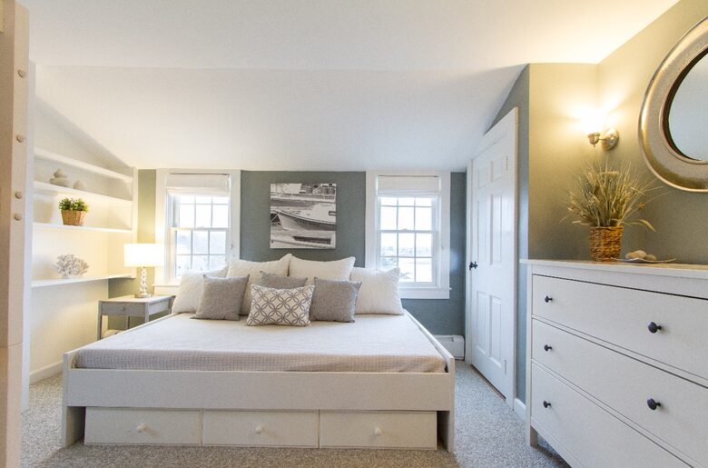 Chatham Village Cape Cod Ocean Waterfront - Chatham, Massachusetts