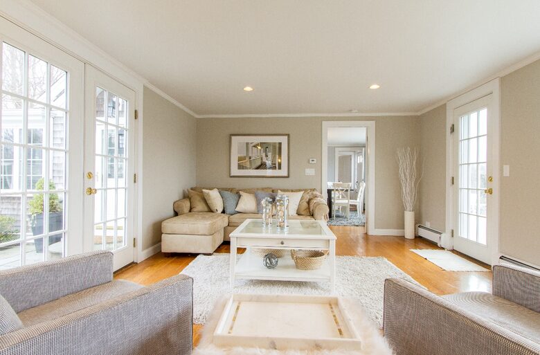 Chatham Village Cape Cod Ocean Waterfront - Chatham, Massachusetts