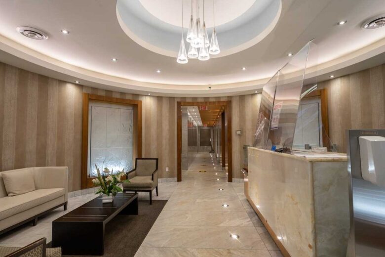 Toronto Luxury Residence - Toronto, Canada