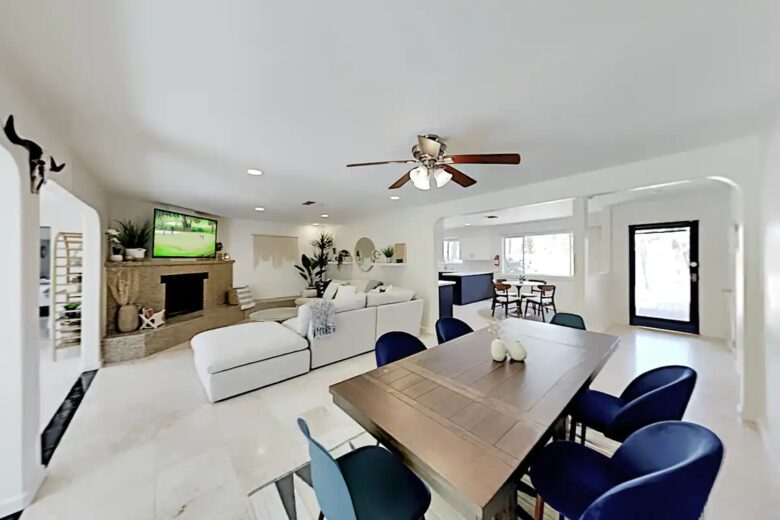Home Exchange in Palm Springs, CA open concept living space