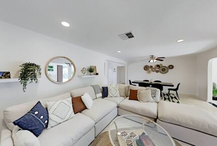 Home Exchange in Palm Springs, CA large cozy sectional