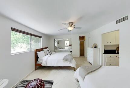 Home Exchange in Palm Springs, CA spacious bunk room