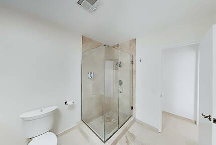 Home Exchange in Palm Springs, CA king bedroom 2 with walk in shower