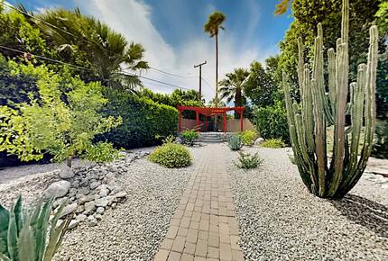 Home Exchange in Palm Springs, CA meditation space in the garden