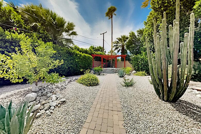Home Exchange in Palm Springs, CA meditation space in the garden