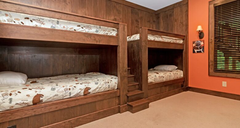 Guest room with bunks