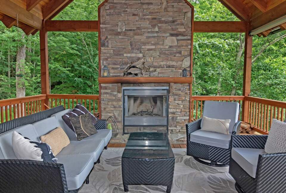 Outdoor lounge and fireplace