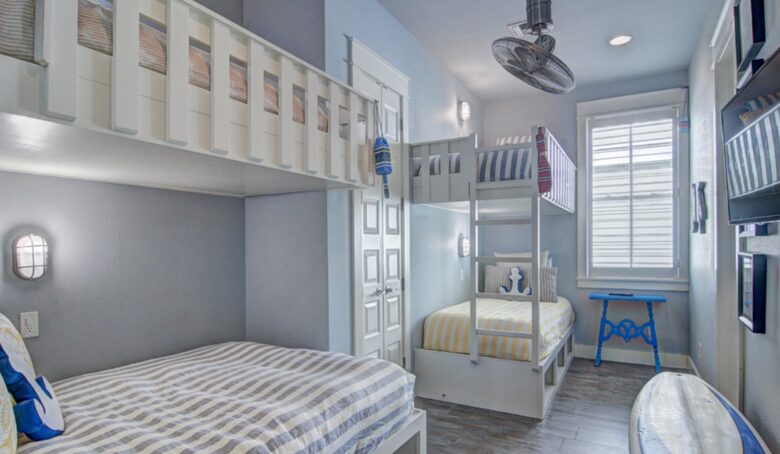Bunk room