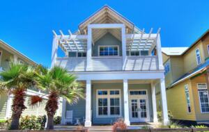 Vitamin Sea exterior